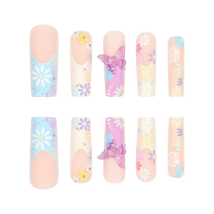 Artificial nails with floral patterns and 3D decorations Bowlift