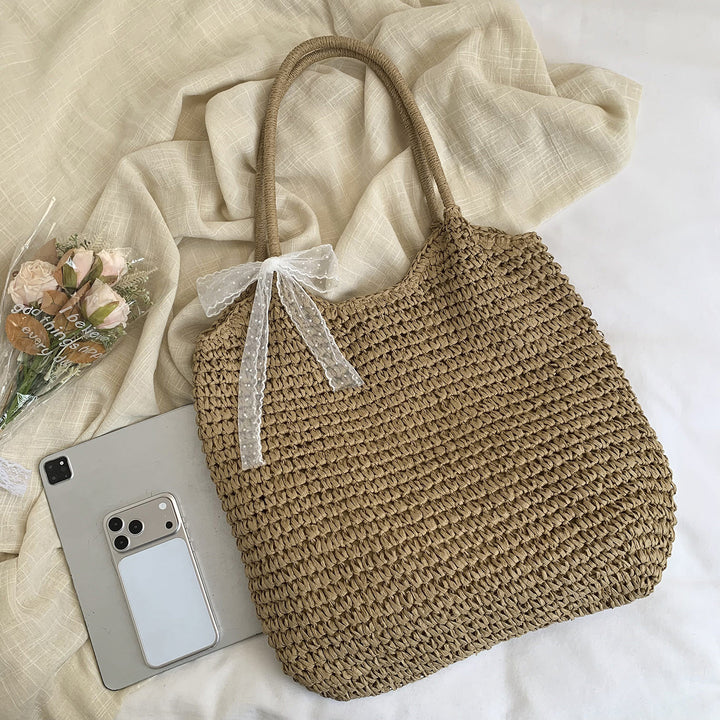 Stylish Handbag Made Of Braided Material Bowlift