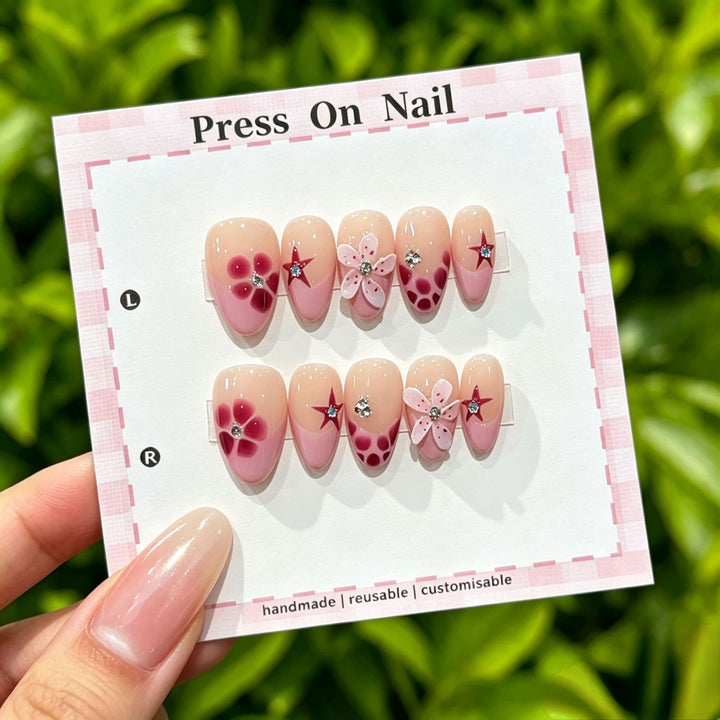 Decorative Long-Lasting Press-On Nail Set