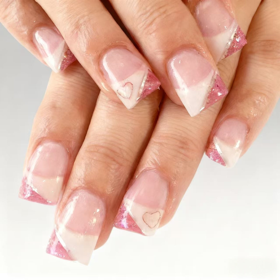 Elegant Heart-Embellished Press-On Nail Set Bowlift