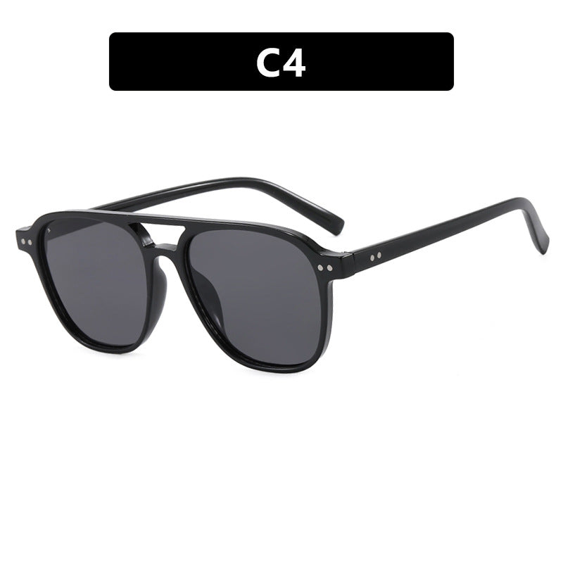 Women’s modern square sunglasses with robust design and UV protection Bowlift