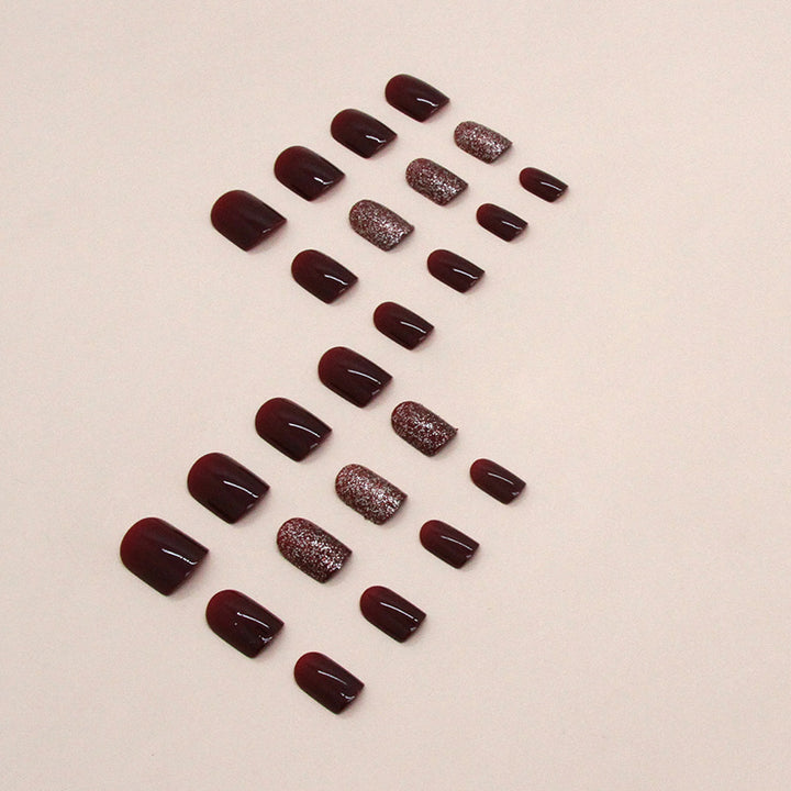 Glamorous Glitter Press-On Nail Set Bowlift
