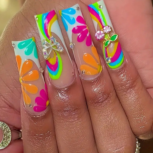 Vibrant Artistic Press-On Nail Set Bowlift