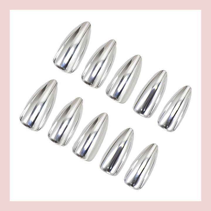 Acrylic nail set with elegant shape and shine Bowlift