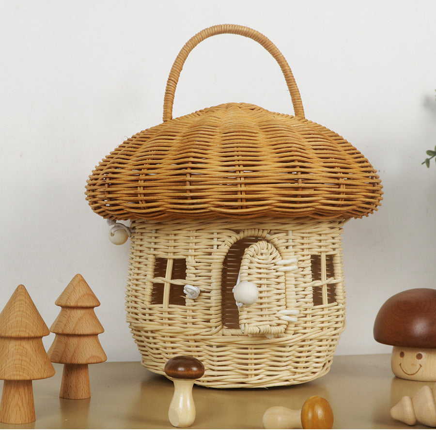 Playful storage basket in mushroom design Bowlift