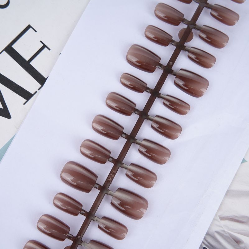 Artistic Ombre Press-On Nail Tips Set Bowlift