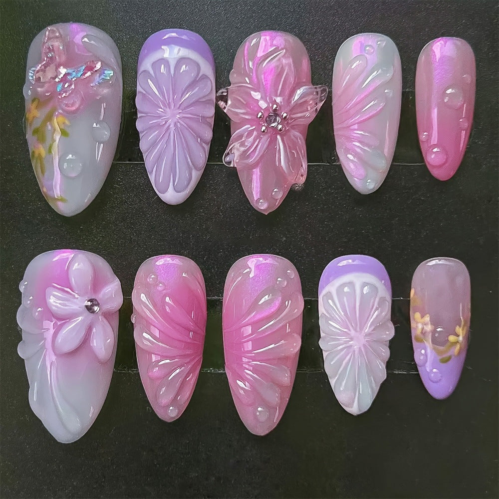 Nail art with artistic 3D flower designs Bowlift