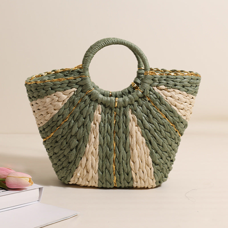 Handcrafted basket bag in modern design Bowlift