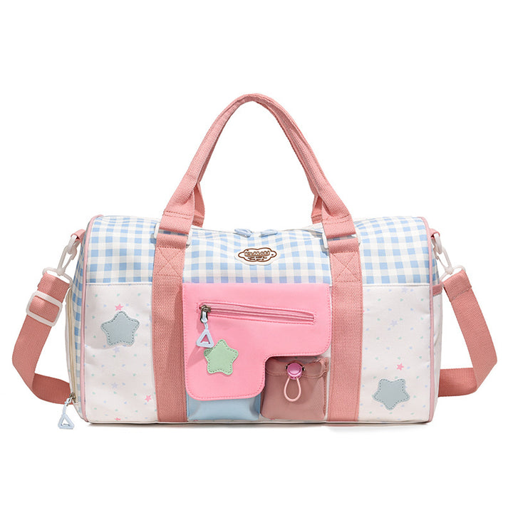 Playful sports and travel bag with fine applications Bowlift