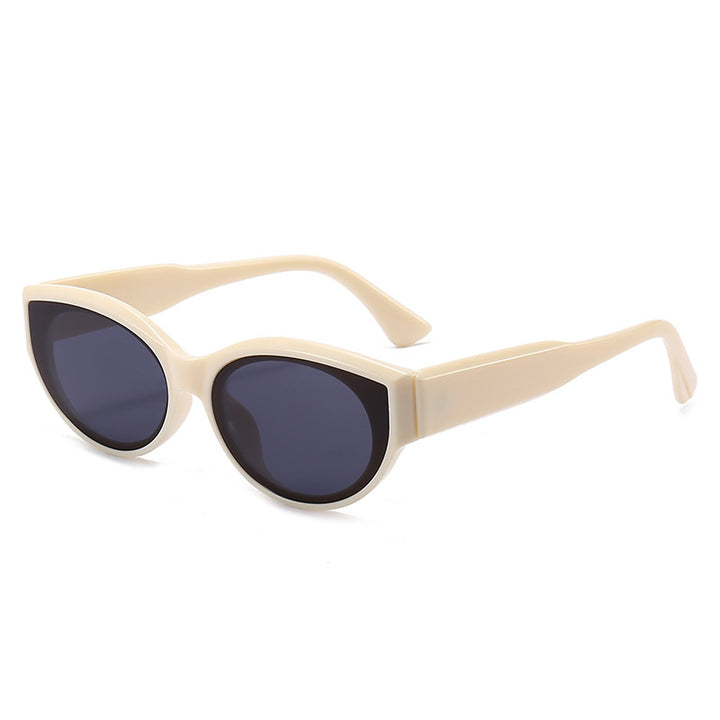 Retro Chic Cat-Eye Sunglasses