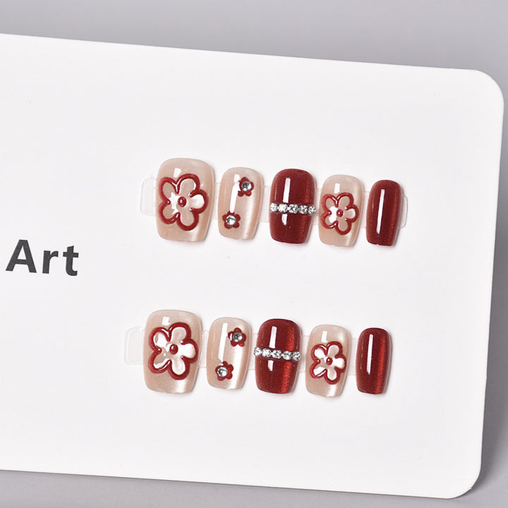 Glamorous Heart-Themed Press-On Nail Set Bowlift
