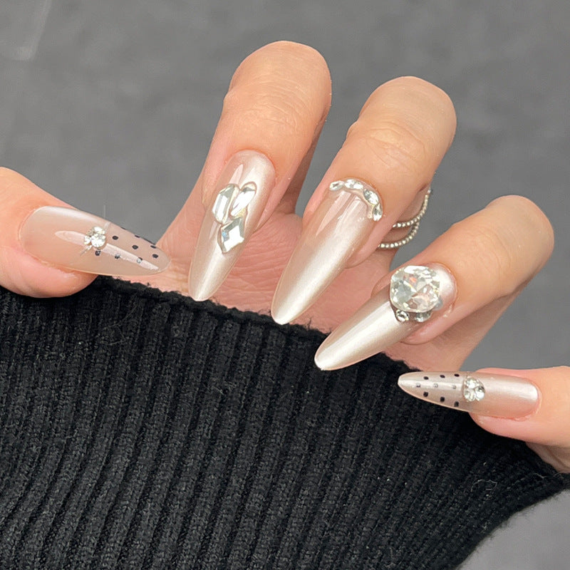 Glamorous Press-On Nail Set with Decorative Gemstone Accents Bowlift