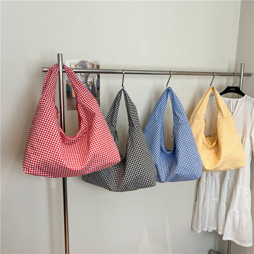 WoGingham Print Slouchy Shoulder Bag Bowlift