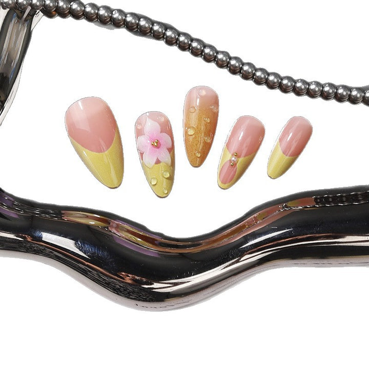Artistic Floral Tip Press-On Nails Bowlift