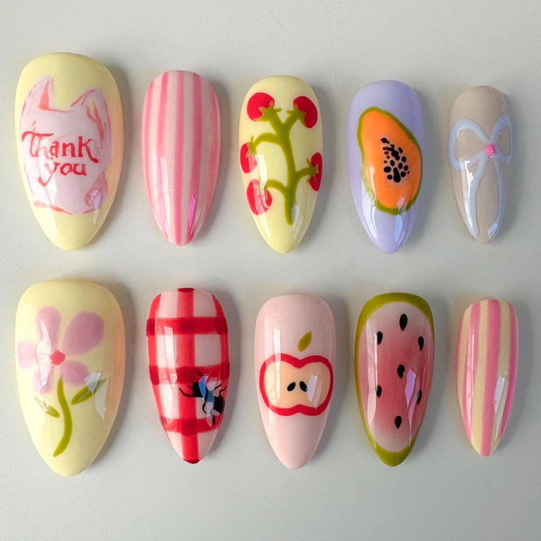 Artistic Themed Press-On Nail Art Set Bowlift