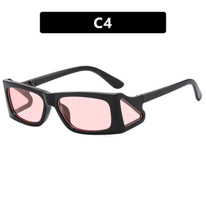 Ladies extravagant sunglasses in geometric design Bowlift