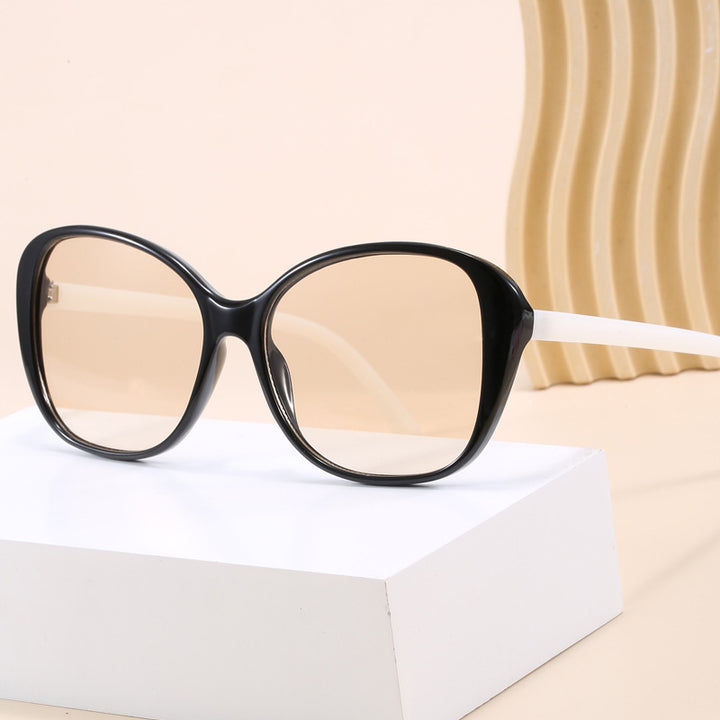 Women's fashionable oversized sunglasses with luxurious design Bowlift