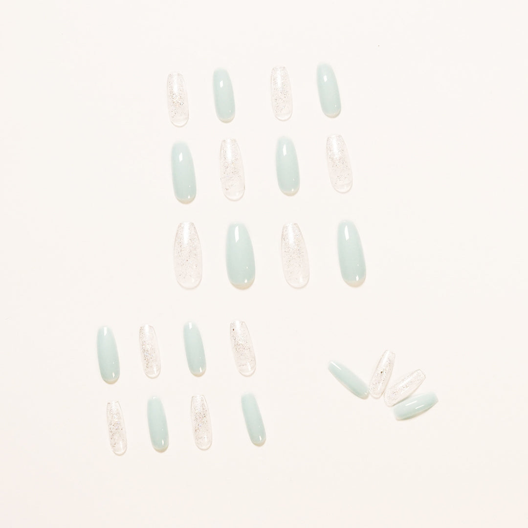Elegant Nail Art with Glamorous Effects Bowlift