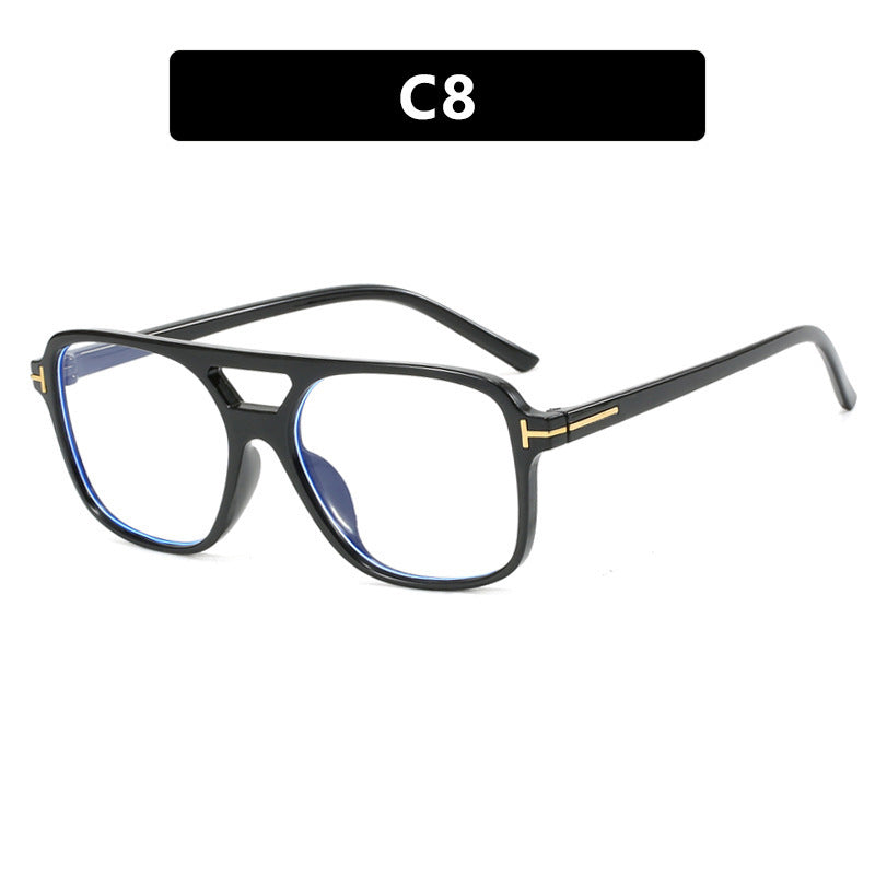 Ladies fashionable sunglasses in stylish frame Bowlift