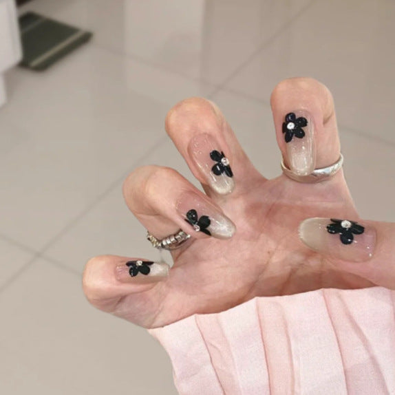 Playful Cat-Themed Press-On Nail Art Bowlift