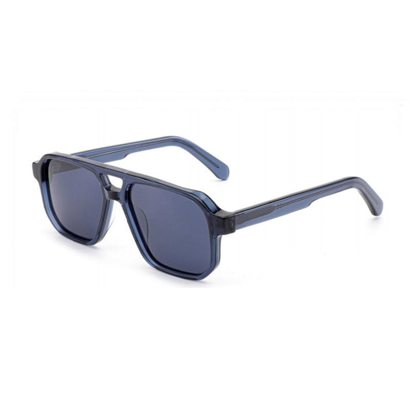 Ladies' sunglasses in a modern, geometric design with a sturdy frame and UV protection Bowlift