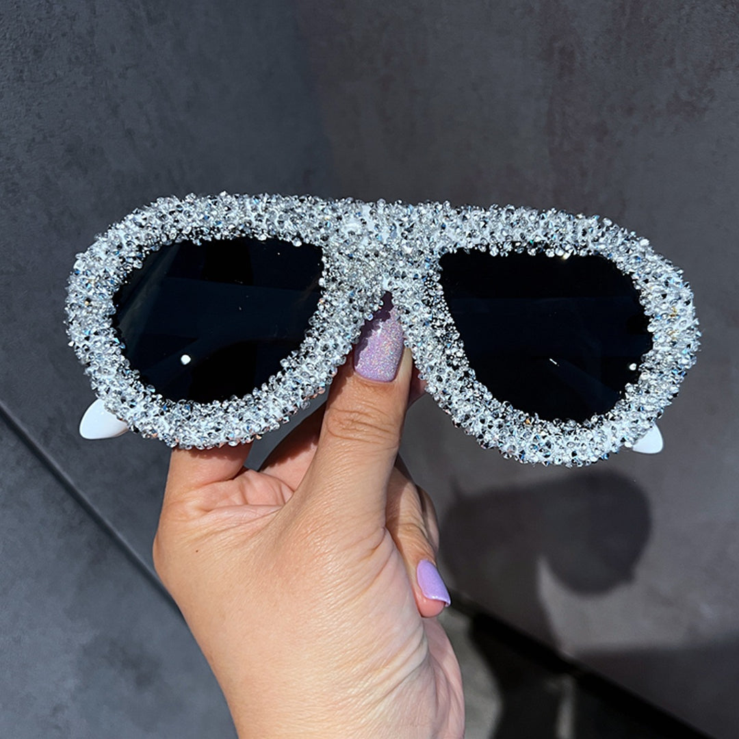 Ladies sunglasses with extravagant crystal embellishment Bowlift