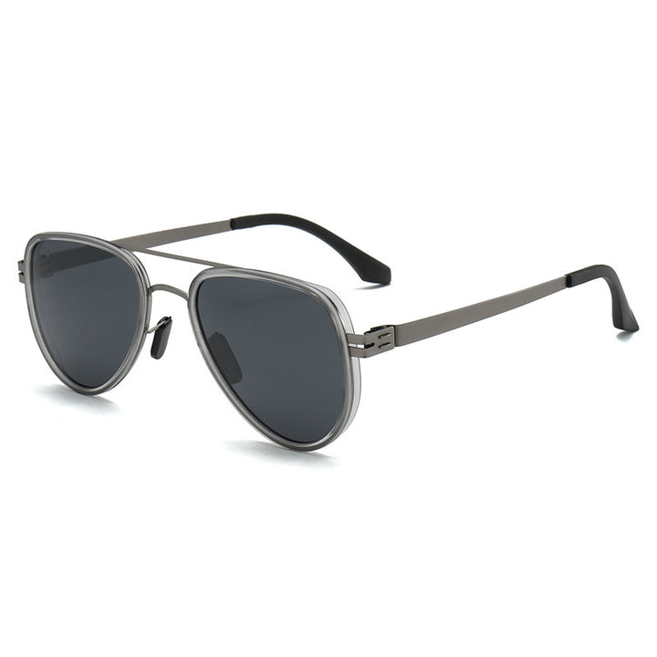 Women Aviator Sunglasses with robust metal frame and polarized lenses Bowlift