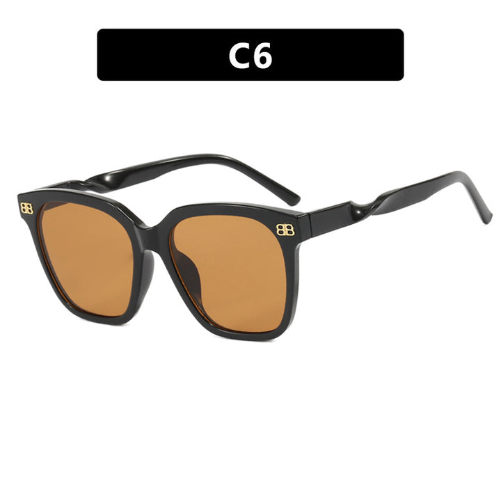 Women square sunglasses with elegant frame structure and UV protection Bowlift