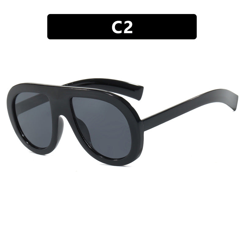 Ladies oversized sunglasses in futuristic design Bowlift