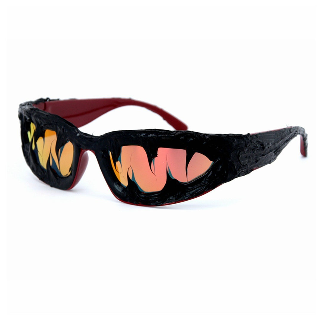 Women's sporty sunglasses with innovative design Bowlift