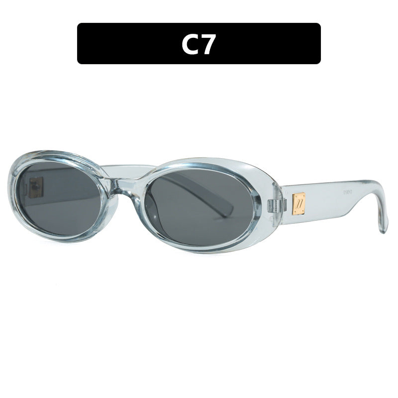 Ladies exclusive sunglasses in elegant oval design Bowlift
