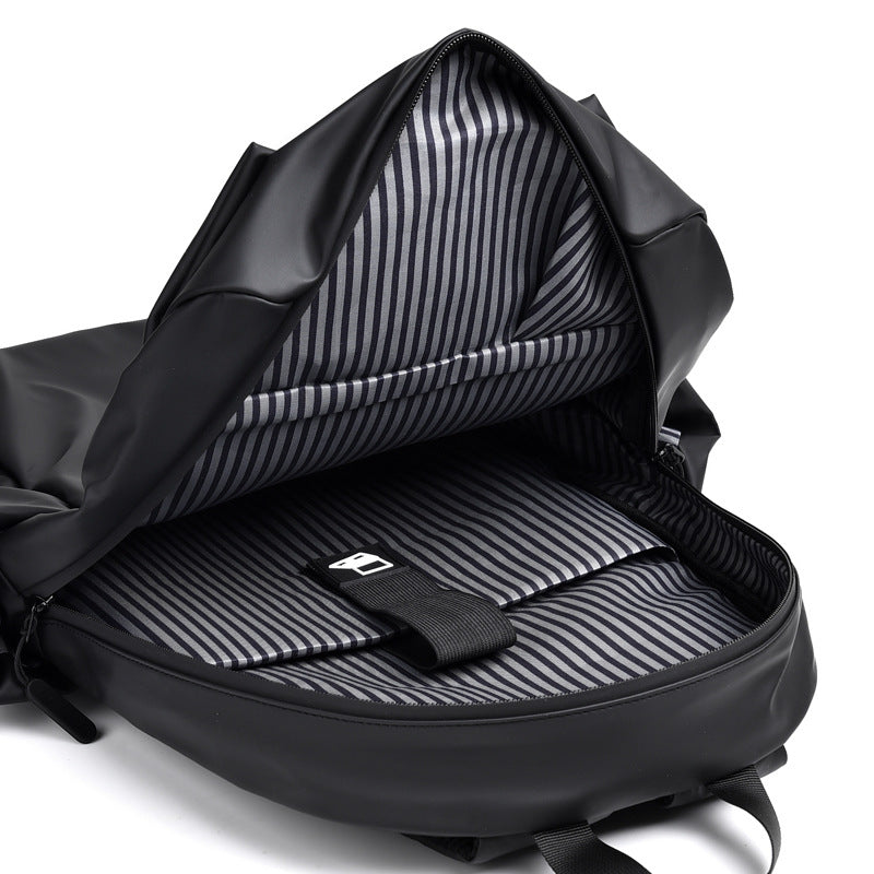 Travel-Friendly Waterproof Daypack Bowlift