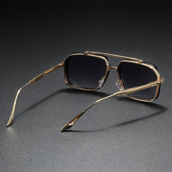 Women's sunglasses with luxurious metal frame and stylish details Bowlift