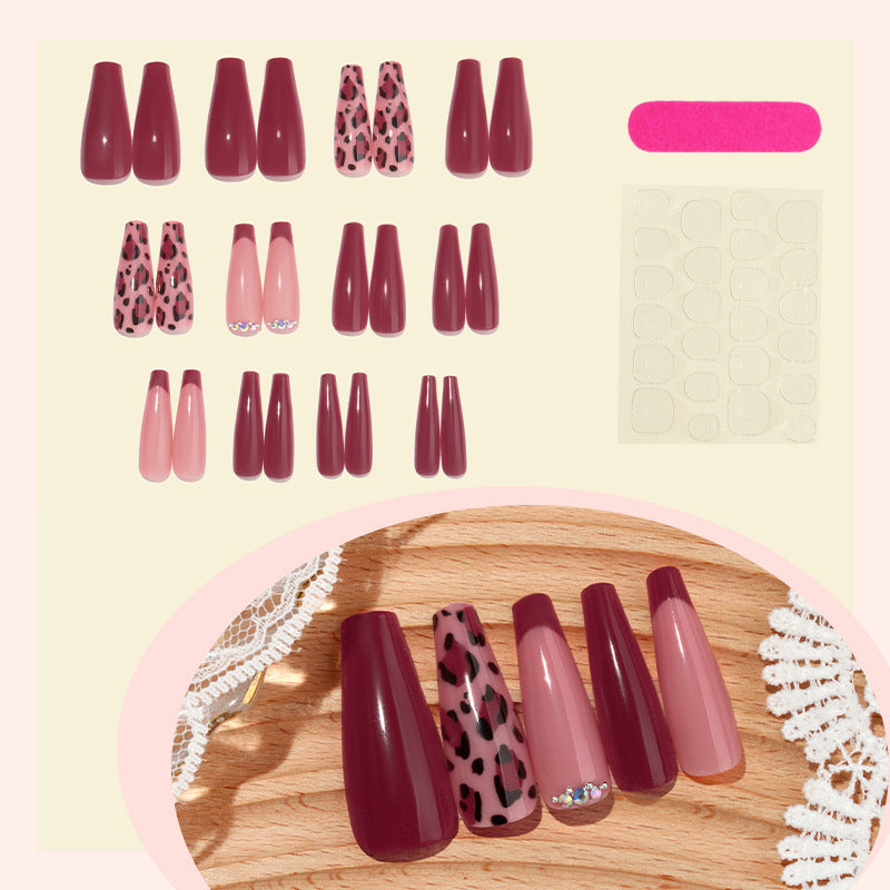 Decorative Press-On Nail Set with Stylish Leopard Accents Bowlift