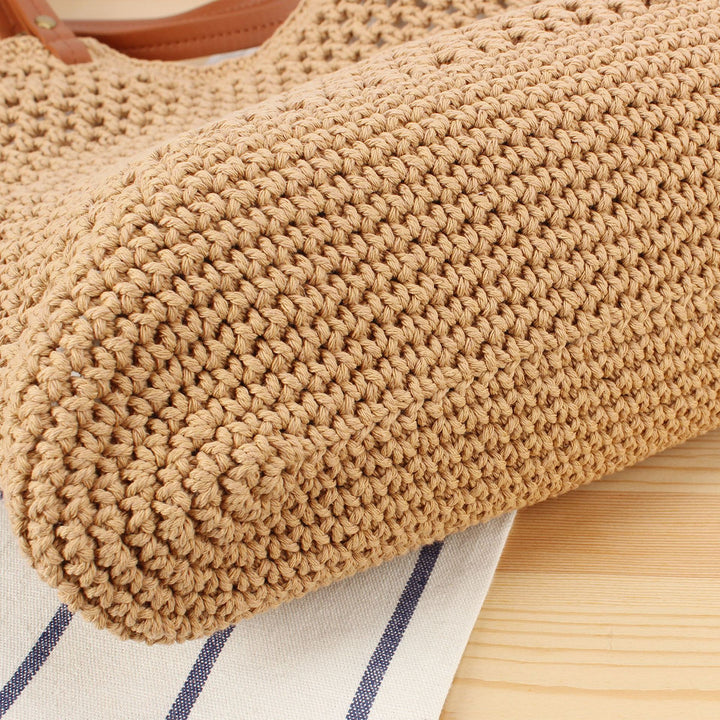 Large Shoulder Bag Made from Handwoven Natural Material Bowlift