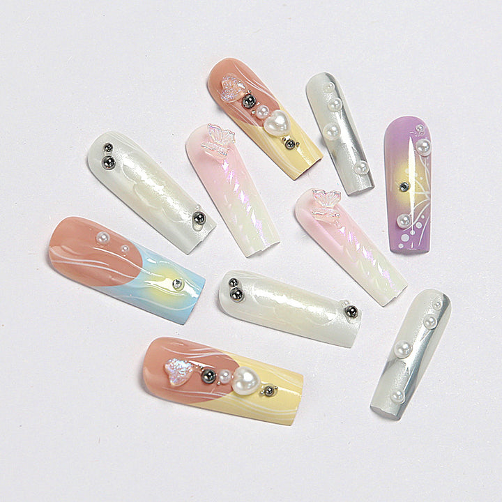 Creative artificial nails with 3D flower embellishments Bowlift