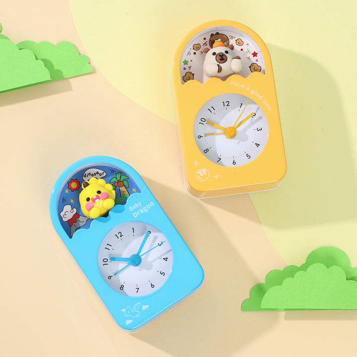 Playful alarm clock with bear motif Bowlift