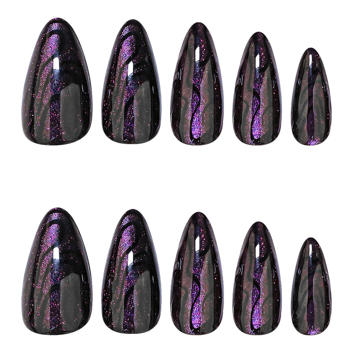 Glamorous artificial nails with sparkling accents Bowlift