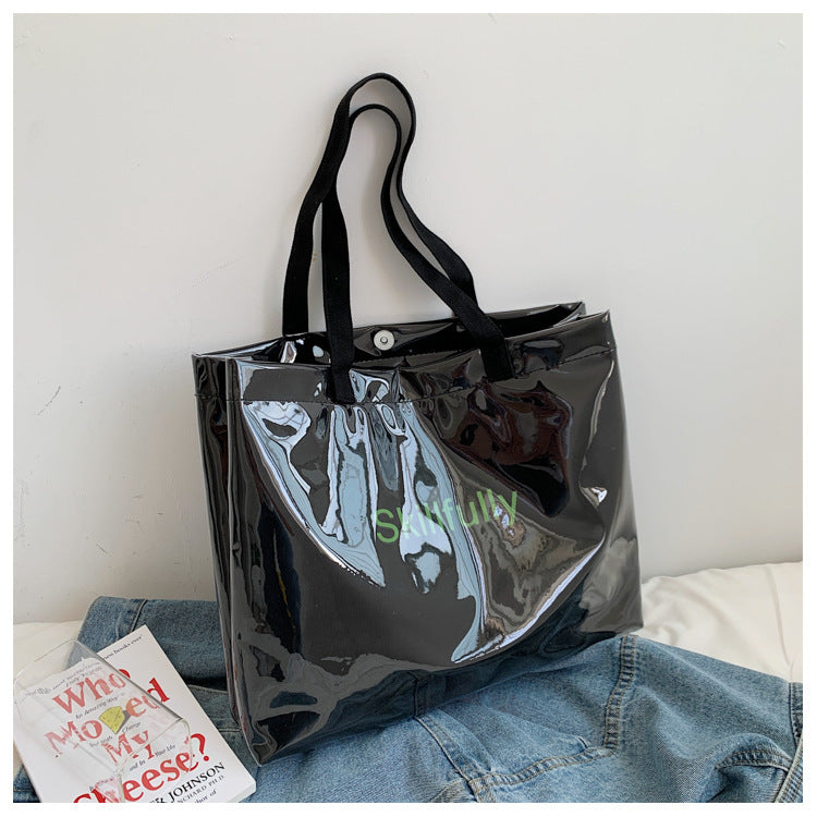Spacious and Transparent Tote Bag Bowlift