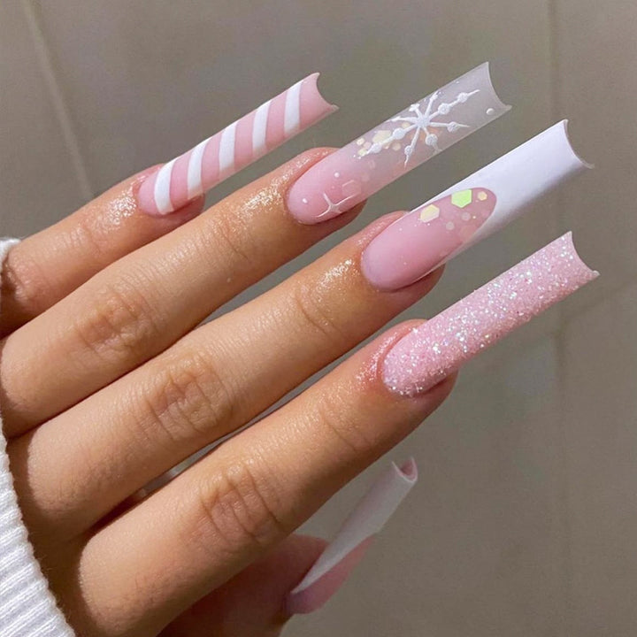 Elegant Stiletto Press-On Nail Art with Rhinestone Accents Bowlift