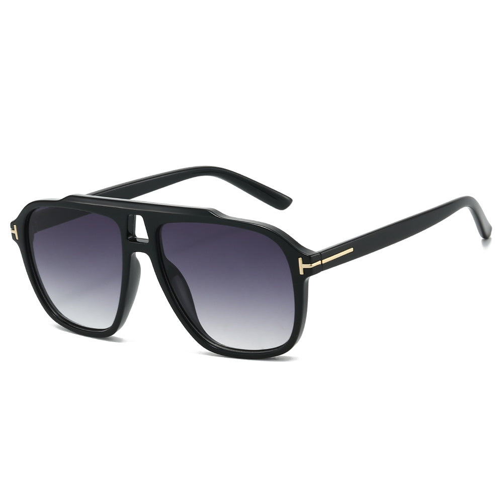 Fashionable Statement Sunglasses Bowlift