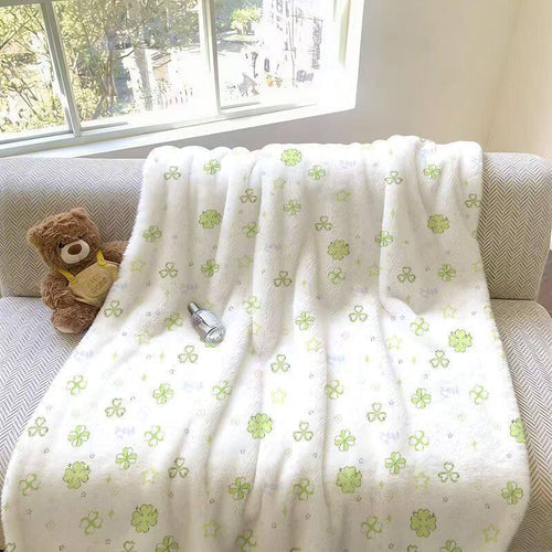 Floral Pattern Plush Throw Blanket