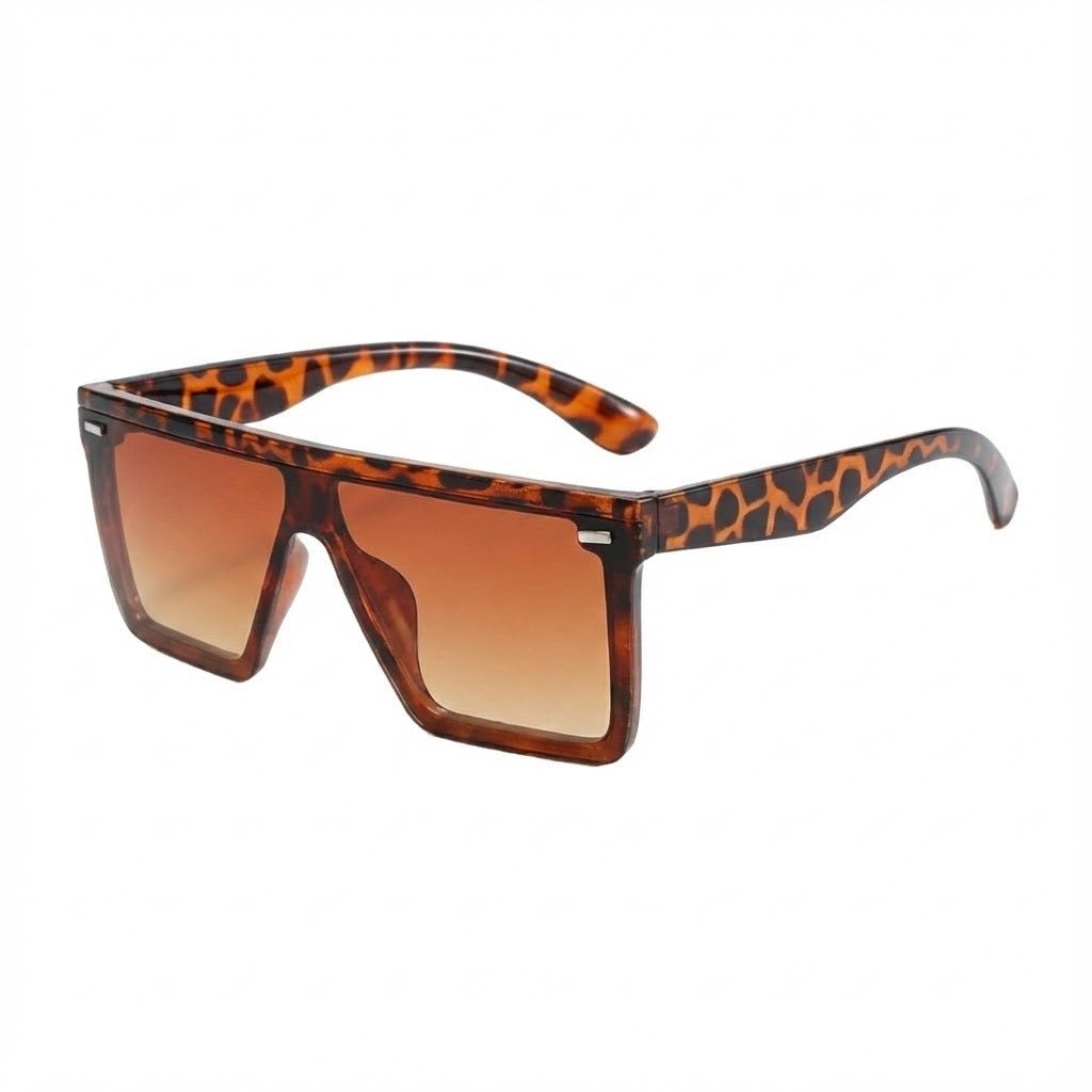 Women's Sporty Oversized Sunglasses with Modern Frame Bowlift