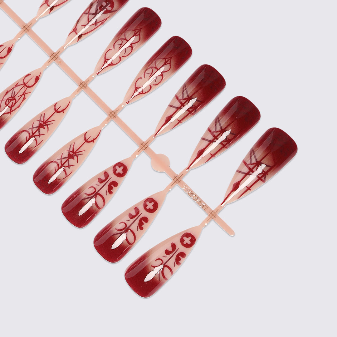 Artificial nail set with elegant, geometric designs Bowlift