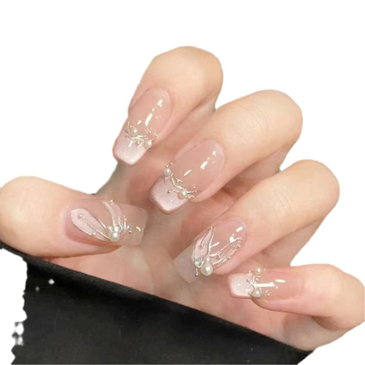 Decorative Press-On Nail Set with Pearl Accents Bowlift