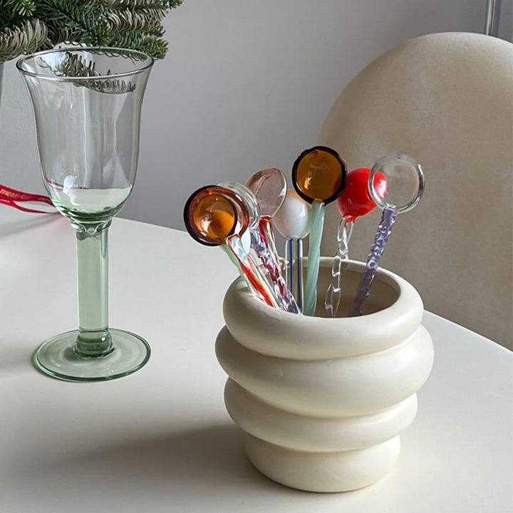 Artistic Flower Vase Bowlift