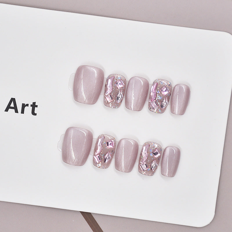 Glamorous Heart-Themed Press-On Nail Set Bowlift