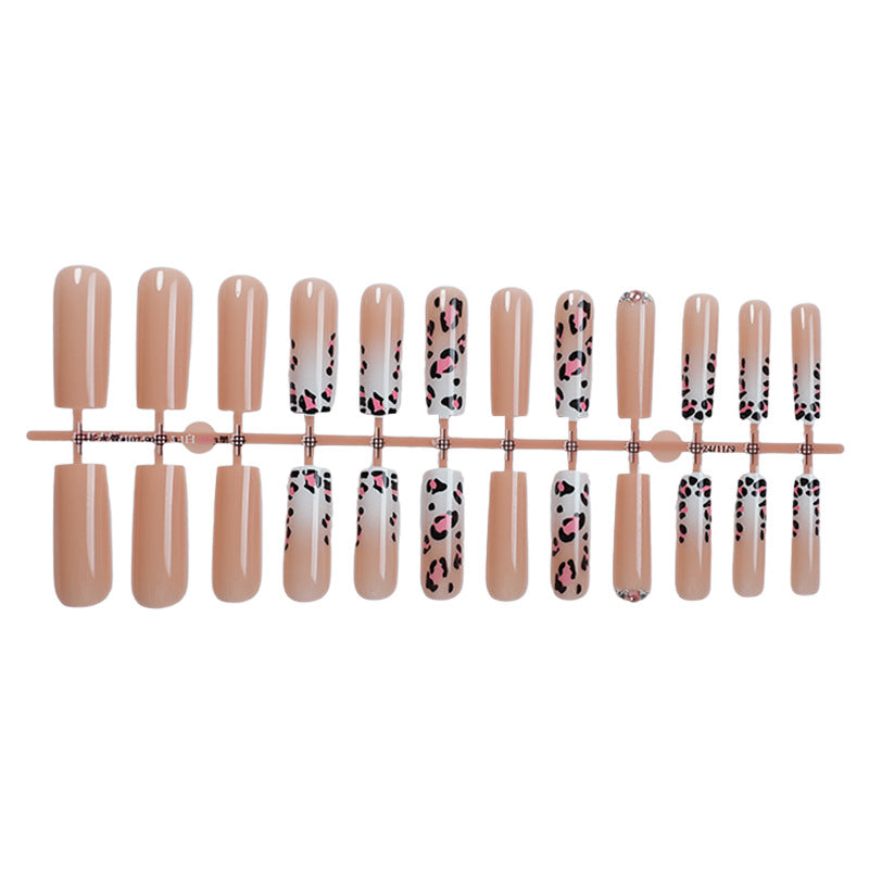 Artistic Leopard Print Press-On Nail Kit Bowlift