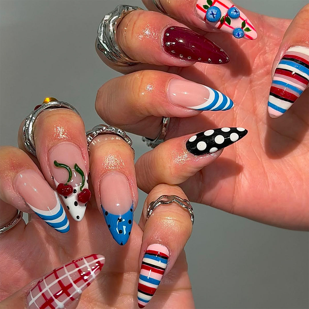 Artful Fingernails In An Unusual Design Bowlift
