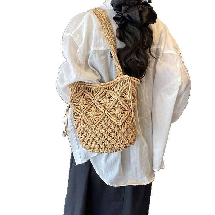 Hand-knotted synthetic fiber bag Bowlift